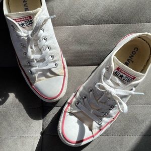 white low top converse